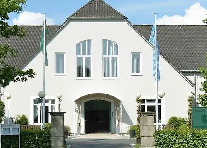 Отель Golfhotel Fahrenbach Trostau