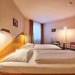 法衡巴高尔夫酒店 酒店