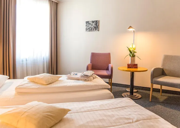 Golfhotel Fahrenbach فندق 3*
